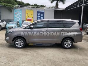 Xe Toyota Innova 2.0E 2019