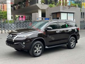 Xe Toyota Fortuner 2.4G 4x2 MT 2020