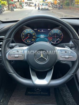 Xe Mercedes Benz C300 AMG 2020