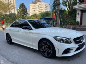 Xe Mercedes Benz C300 AMG 2020