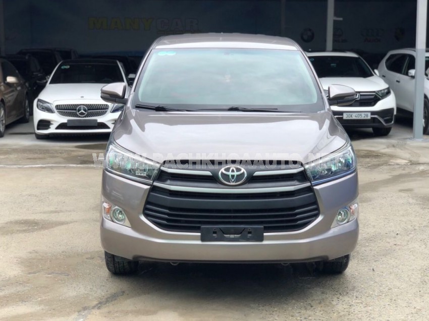 Toyota Innova 2.0E 2019