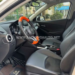 Xe Mazda 2 Luxury 2020