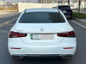 Xe Mercedes Benz E200 Exclusive 2021