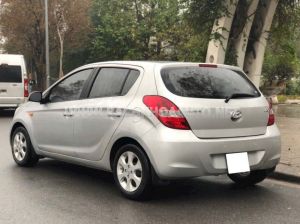 Xe Hyundai i20 1.4 AT 2012