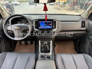 Xe Chevrolet Trailblazer LT 2.5L 4x2 MT 2018