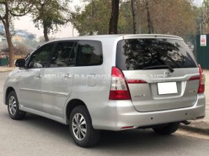 Xe Toyota Innova 2.0E 2016