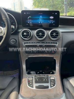 Xe Mercedes Benz GLC 200 4Matic 2020