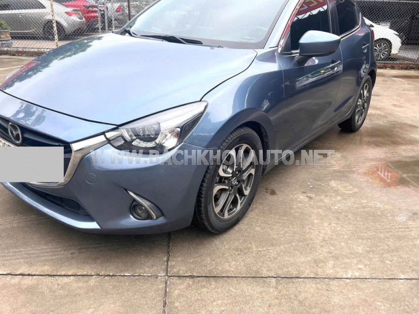 Mazda 2 1.5 AT 2016