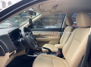 Xe Mitsubishi Outlander 2.0 CVT 2018