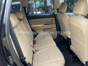 Xe Mitsubishi Outlander 2.0 CVT 2018
