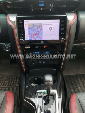 Xe Toyota Fortuner Legender 2.8L 4x4 AT 2022