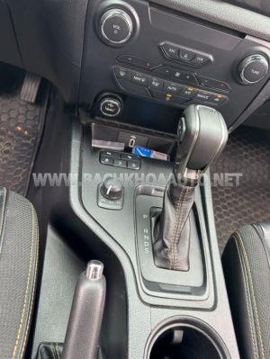 Xe Ford Ranger Limited 2.0L 4x4 AT 2020